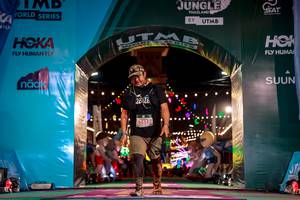 BIB: 5511
                            <button type="button" onclick="openModal(24876074)" class="btn btn-primary btn-sm float-right btn-popup" data-toggle="modal" data-target=".modal-high-quality">
                        <i class="fas fa-shopping-cart"></i> Add to Cart
                    </button>
                                            <button type="button" onclick="isThisMe(24876074, true)" class="btn btn-success btn-sm float-right btn-popup btn-isme hidden" data-toggle="tooltip" data-placement="bottom" title="นี่คือรูปของคุณใช่ไหม คลิกที่นี่เพื่อเอาเข้าอัลบั้ม">
                        <i class="fas fa-plus"></i> Add to album
                    </button>
                    <button type="button" onclick="isThisMe(24876074, false)" class="btn btn-warning btn-sm float-right btn-popup btn-isnotme hidden">
                        <i class="fas fa-ban"></i> Remove from album
                    </button>